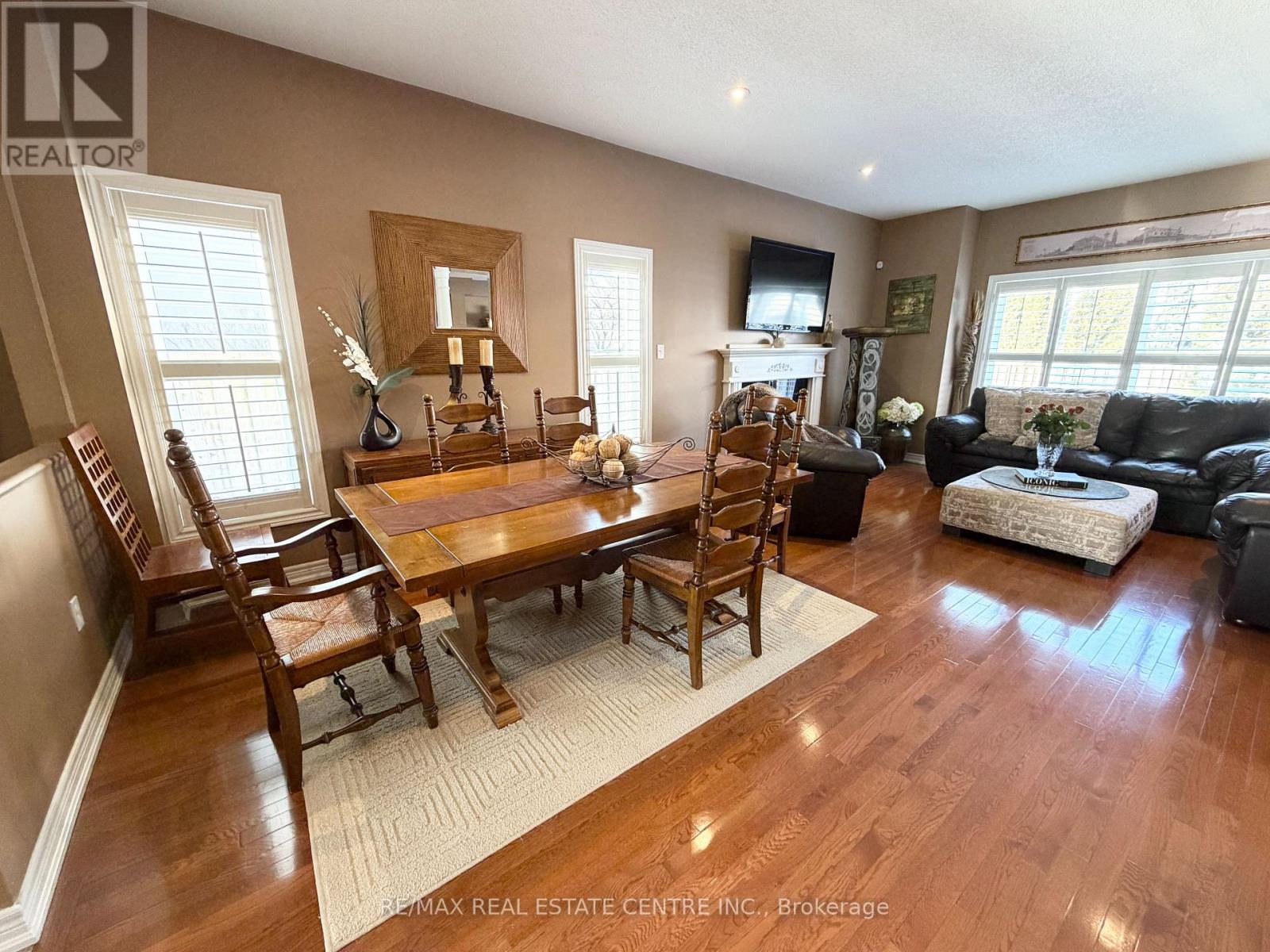 500 Stonehenge Drive, Hamilton, Ontario  L9K 1S7 - Photo 6 - X12780342