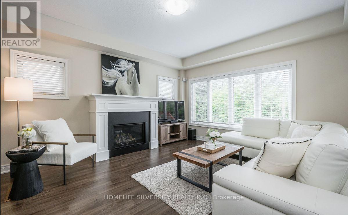 Main Floor - 194 Eaglecrest Street, Kitchener, Ontario  N2K 4J3 - Photo 3 - X12780360