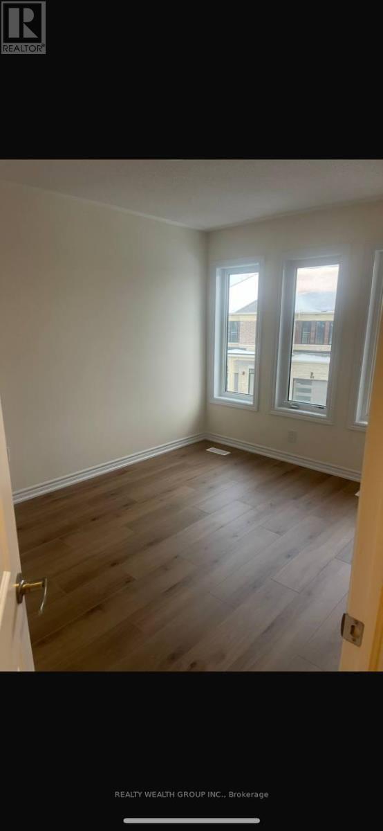 42 Hickey Lane, Kawartha Lakes, Ontario  K9V 0T2 - Photo 4 - X12780398