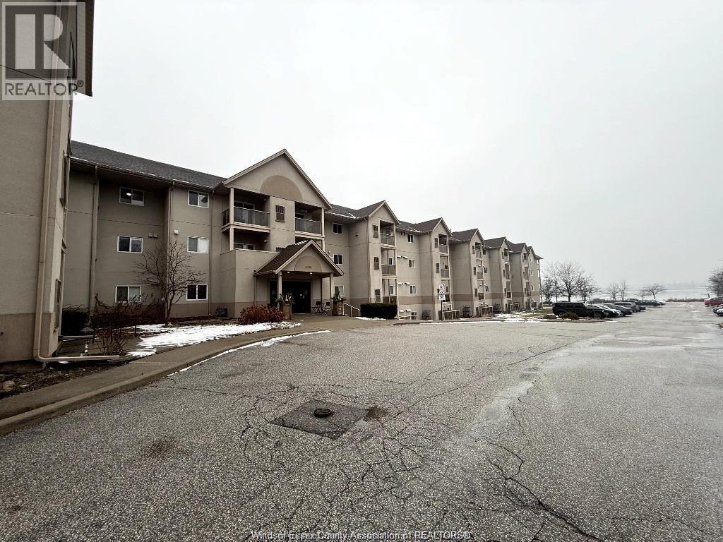 3000 Sandwich Street Unit# 110, Windsor, Ontario  N9C 4G3 - Photo 2 - 26003079