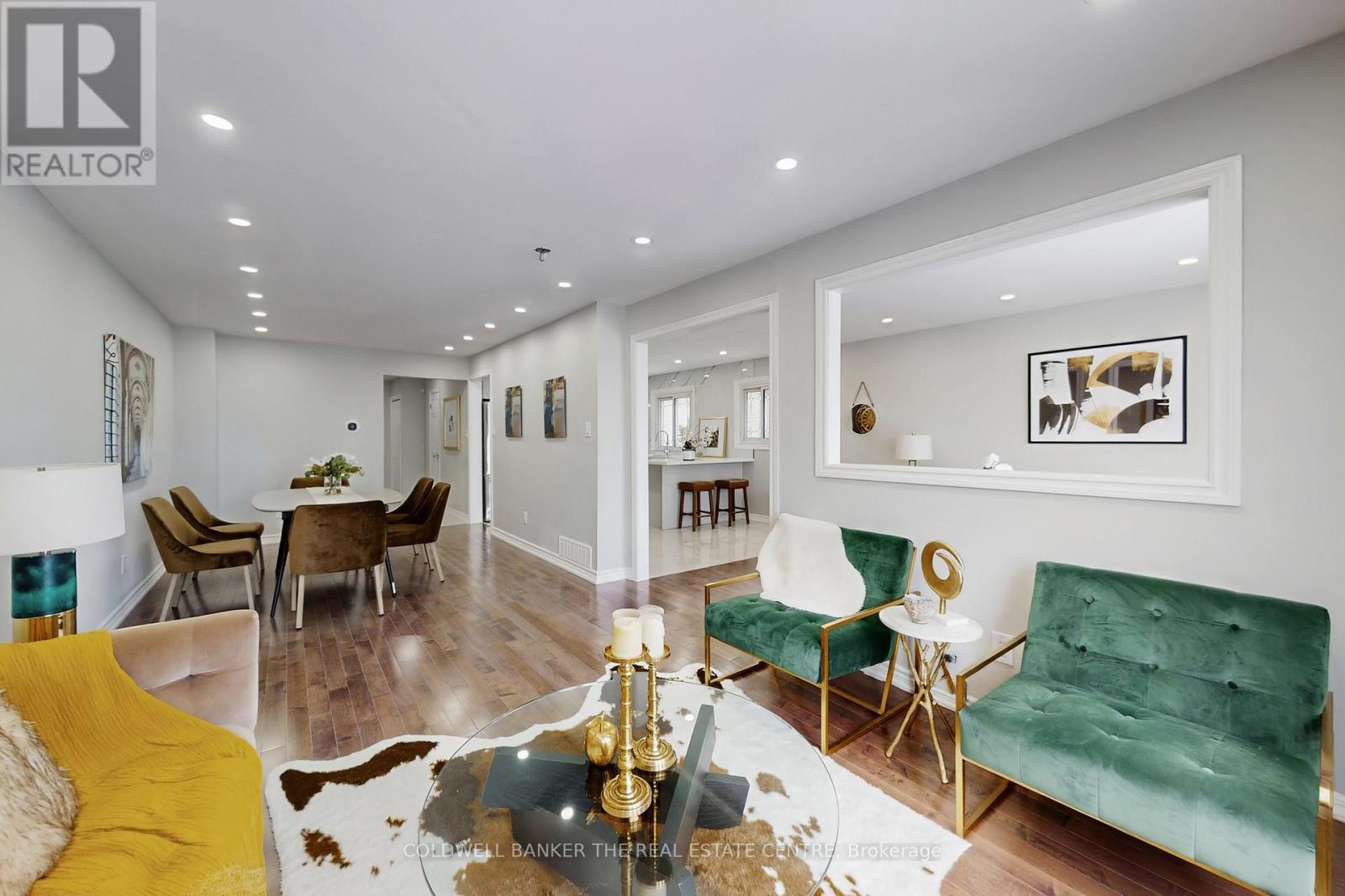 54 Laguna Crescent, Markham, Ontario  L3S 3G6 - Photo 5 - N12773310