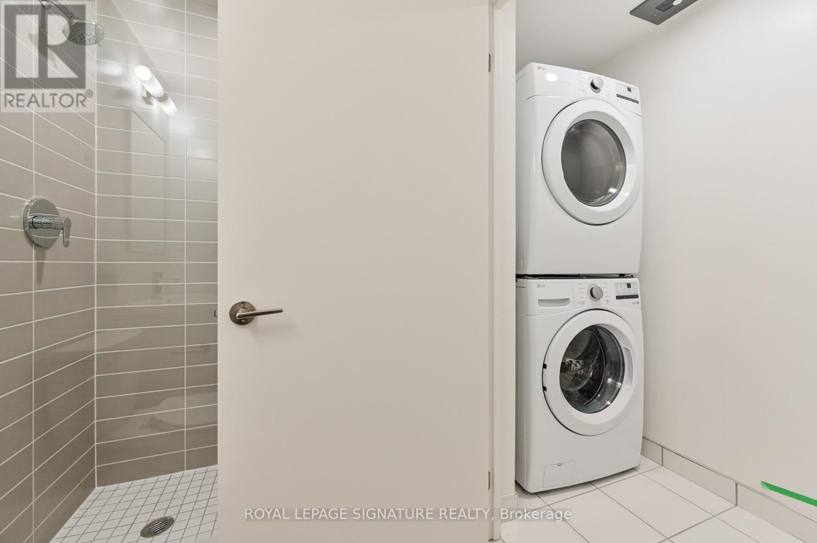 C315 - 38 Simcoe Promenade, Markham, Ontario  L6G 1B3 - Photo 10 - N12778836