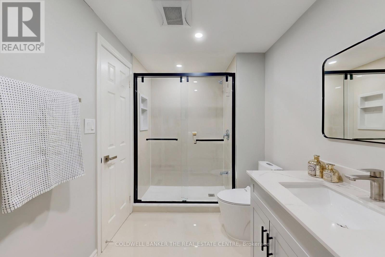 54 Laguna Crescent, Markham, Ontario  L3S 3G6 - Photo 23 - N12773310