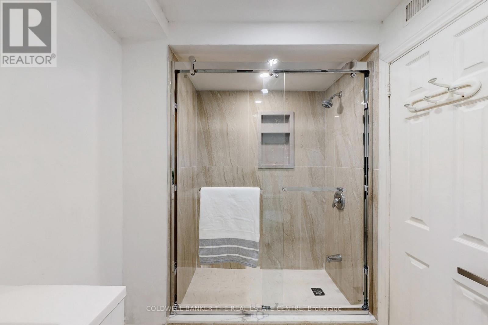 54 Laguna Crescent, Markham, Ontario  L3S 3G6 - Photo 45 - N12773310