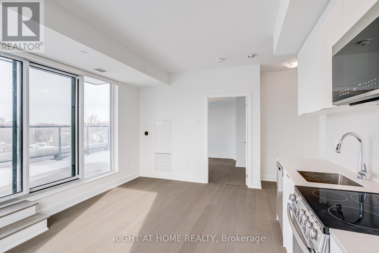 510 - 2088 James Street, Burlington, Ontario  L7R 0H2 - Photo 12 - W12767872