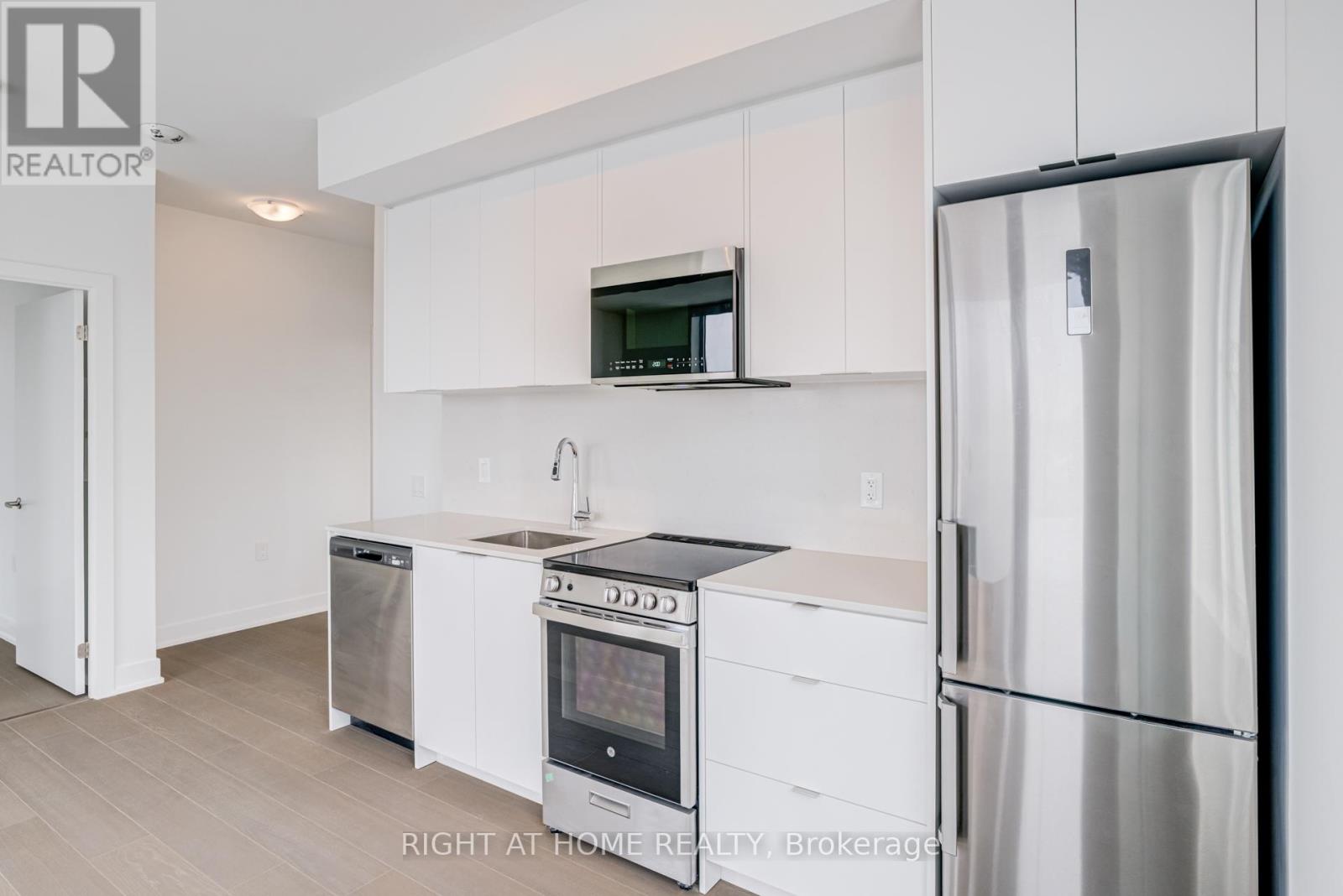 510 - 2088 James Street, Burlington, Ontario  L7R 0H2 - Photo 10 - W12767872