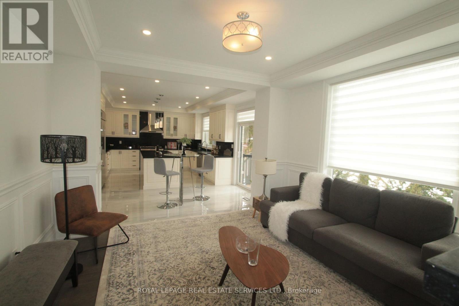 1204 Argreen Road, Mississauga, Ontario  L5G 3J3 - Photo 14 - W12779678