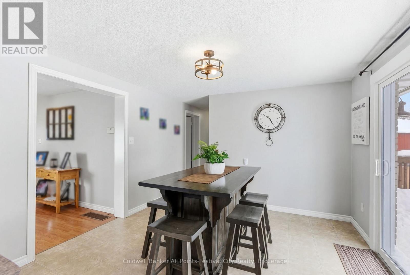 72 Lorne Avenue, Bluewater, Ontario  N0M 1X0 - Photo 15 - X12780430