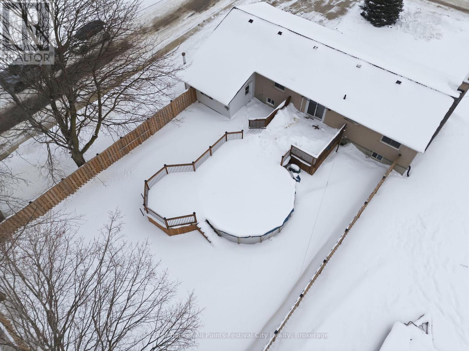 72 Lorne Avenue, Bluewater, Ontario  N0M 1X0 - Photo 47 - X12780430