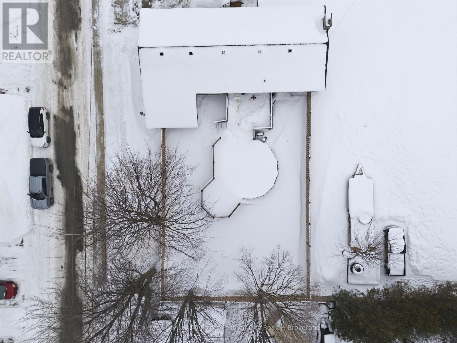 72 Lorne Avenue, Bluewater, Ontario  N0M 1X0 - Photo 49 - X12780430