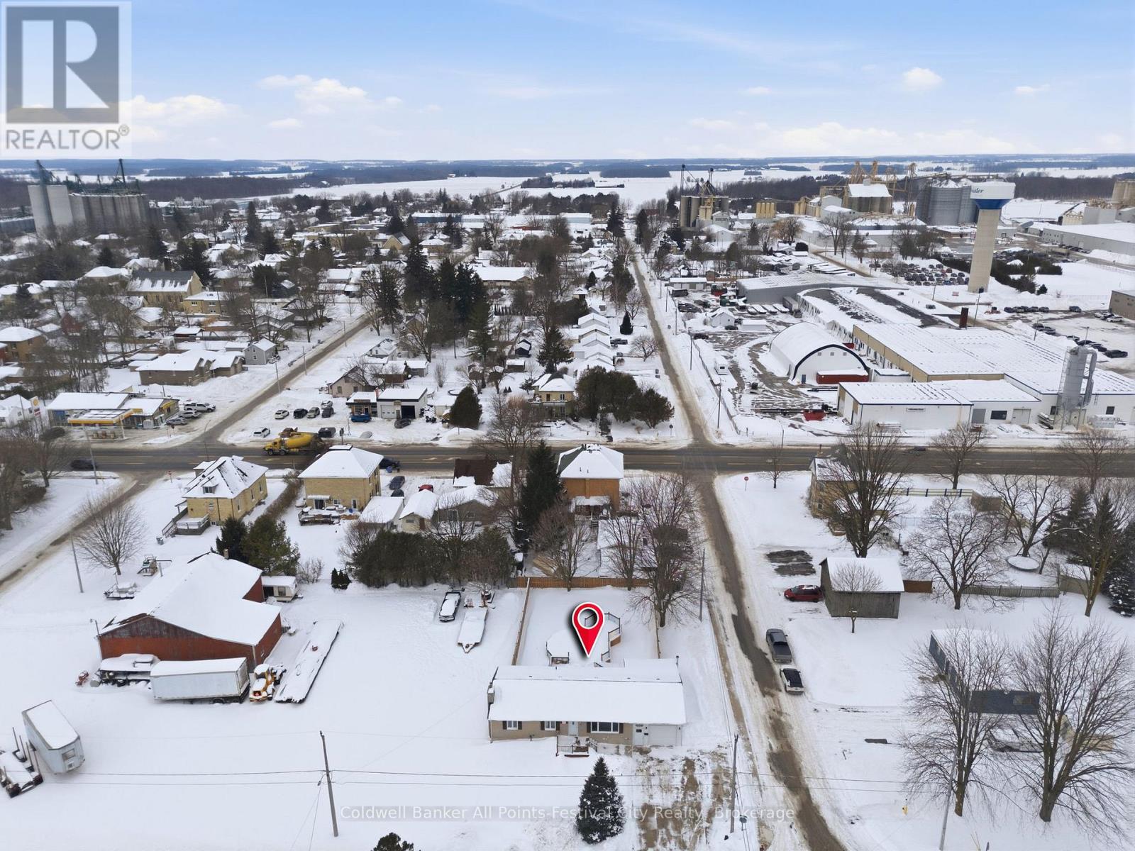 72 Lorne Avenue, Bluewater, Ontario  N0M 1X0 - Photo 5 - X12780430