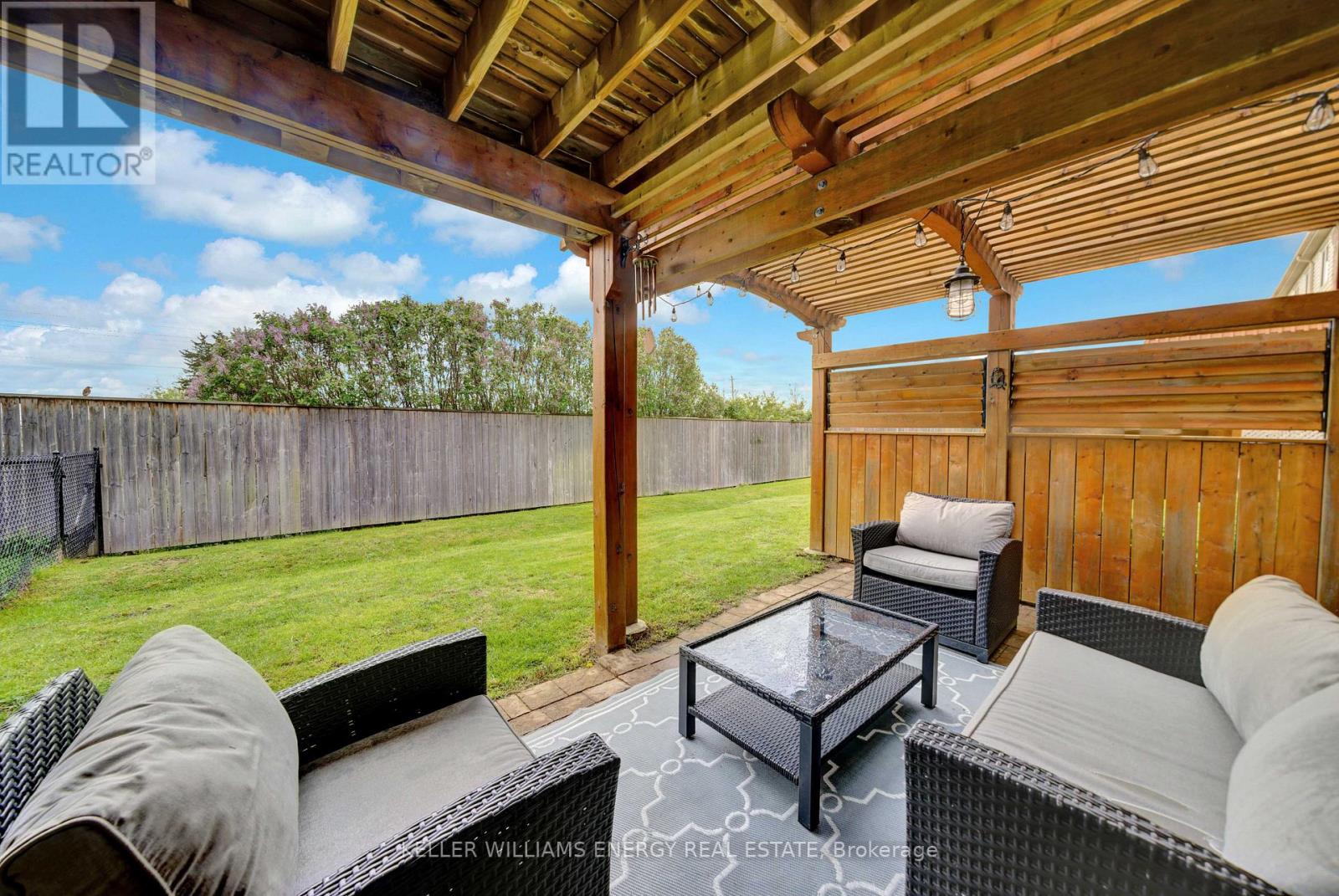 73 Mountain Ash Drive, Belleville, Ontario  K8N 0E3 - Photo 2 - X12780528