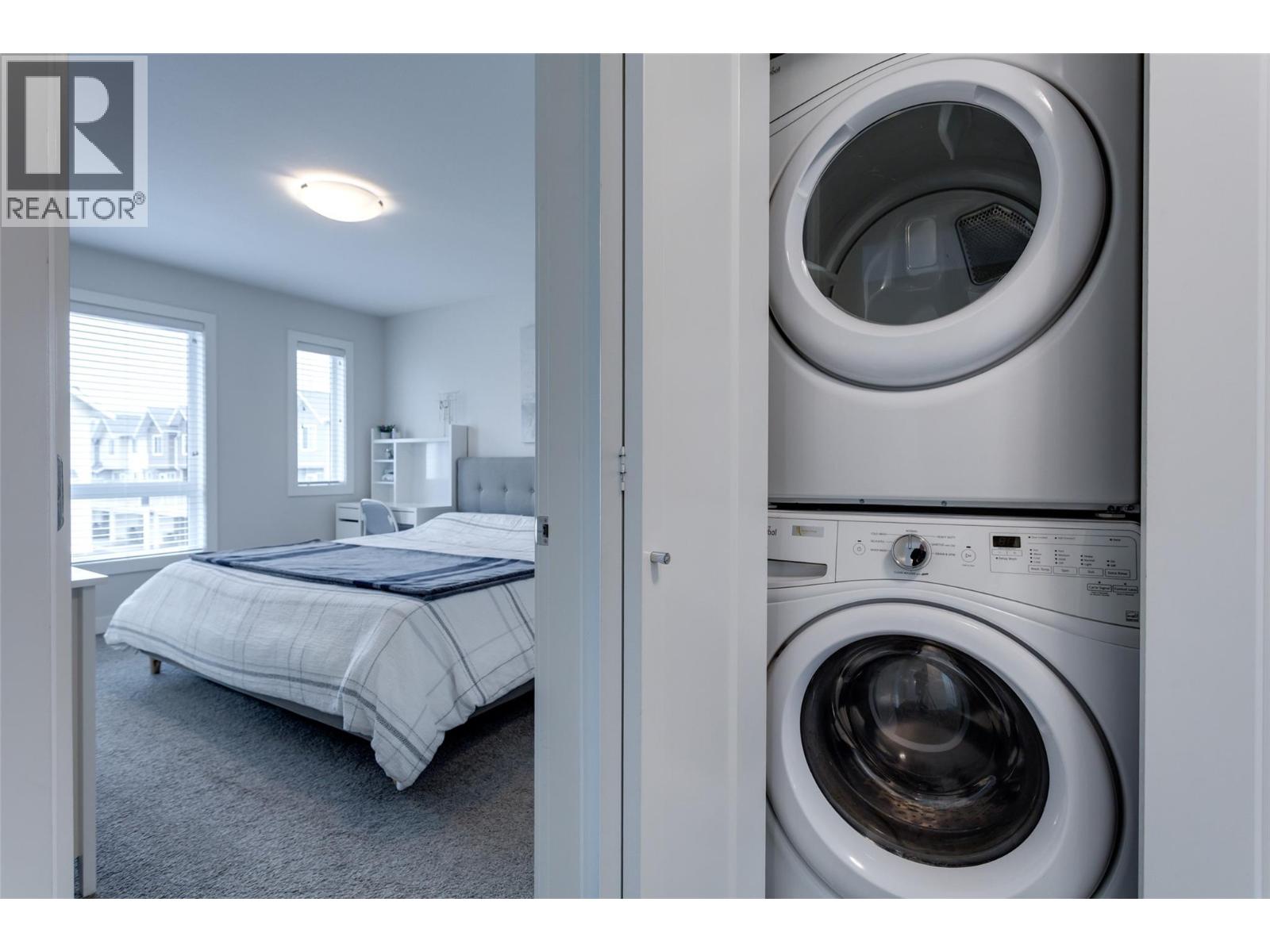 170 Celano Crescent Unit# 4, Kelowna, British Columbia  V1V 0B6 - Photo 42 - 10373502