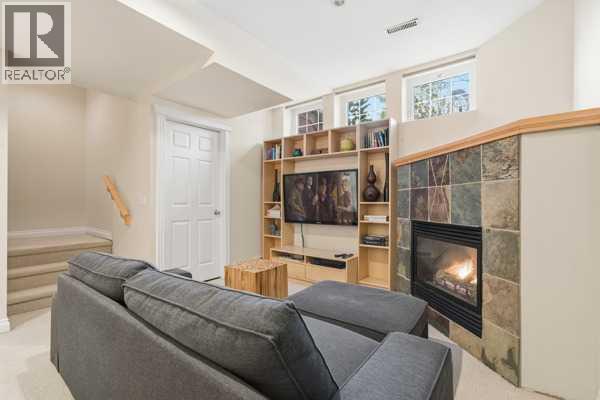 2405 Sorrel Mews Sw, Calgary, Alberta  T2T 6G5 - Photo 43 - A2276325