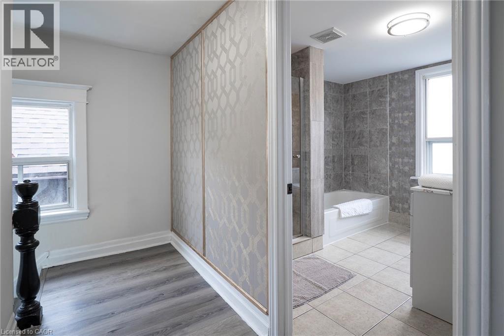 50 Stapleton Avenue, Hamilton, Ontario  L8H 3N5 - Photo 15 - 40804503