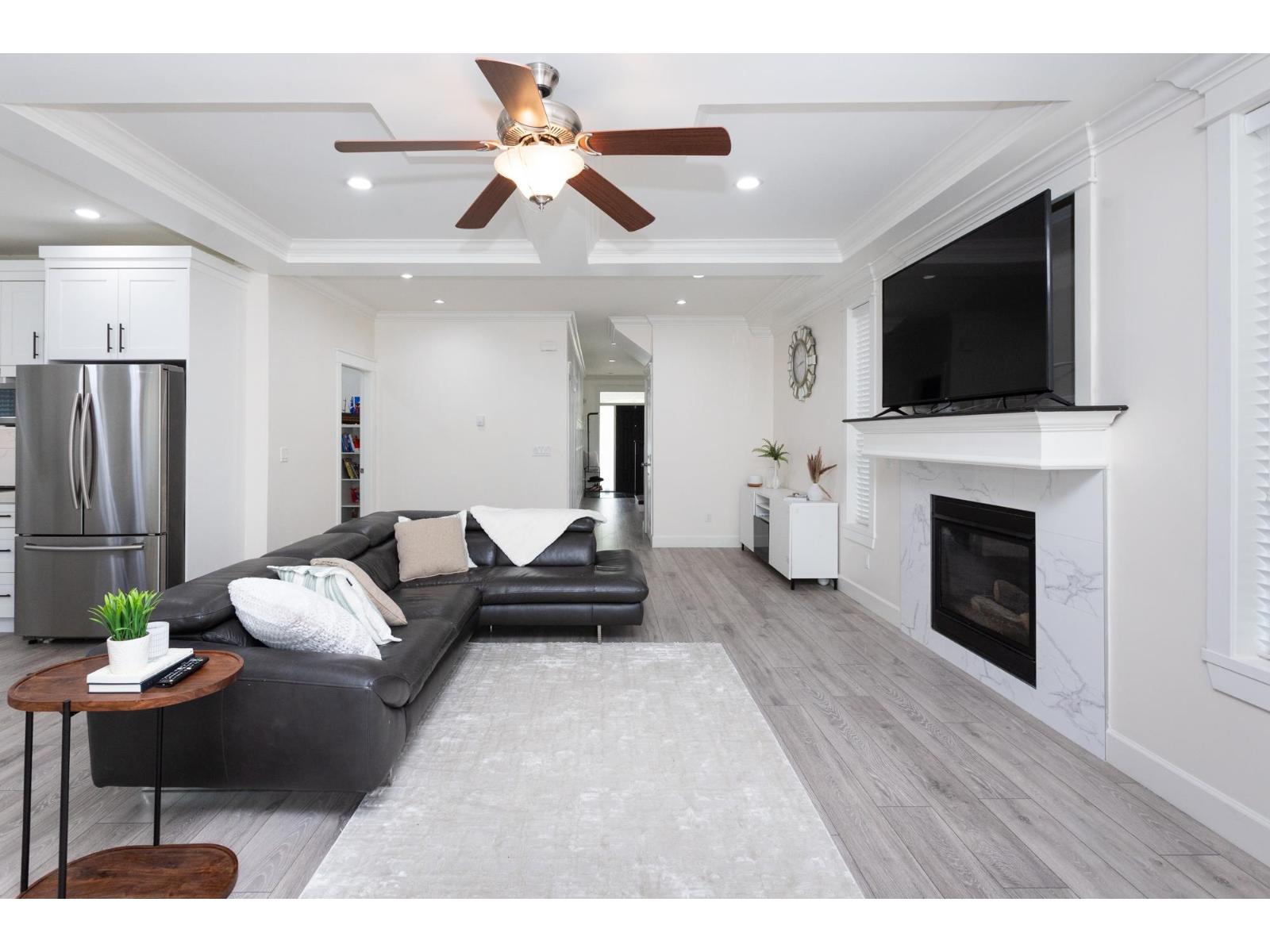 7850 211b Street, Langley, British Columbia  V2Y 0H5 - Photo 4 - R3063868