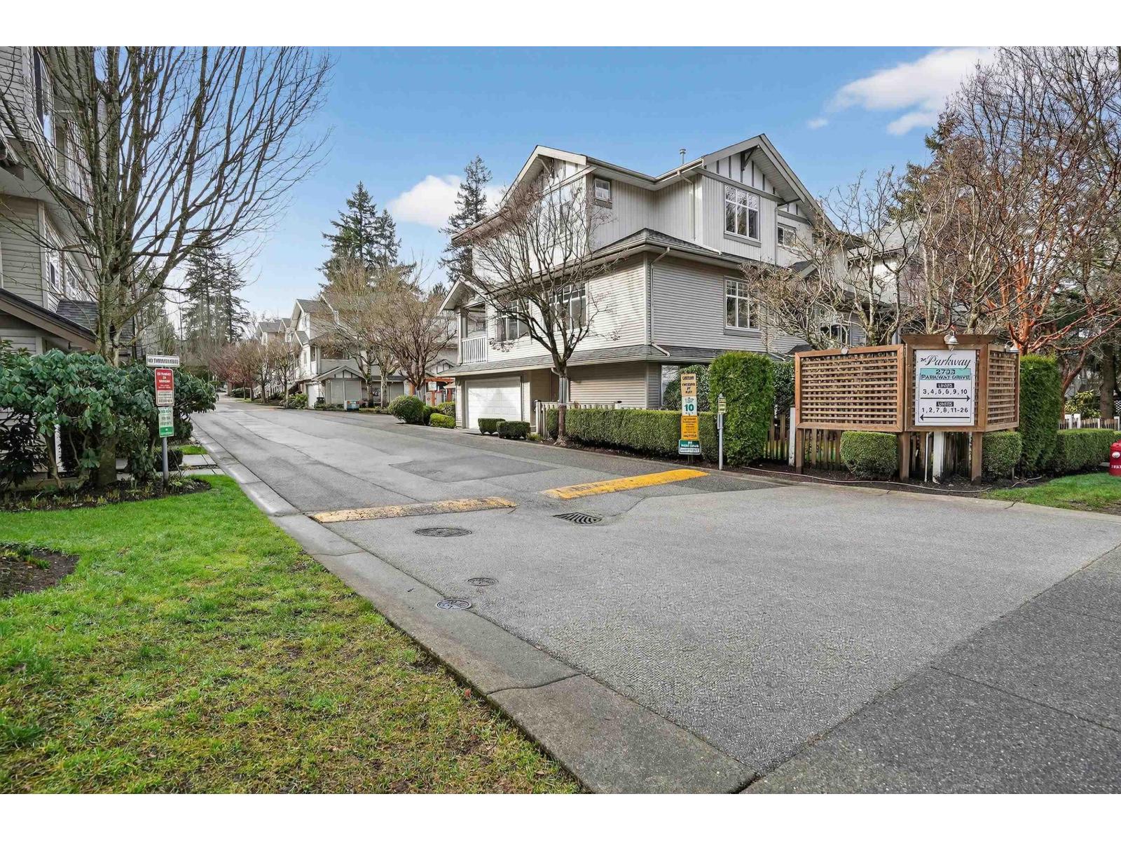 11 2733 Parkway Drive, Surrey, British Columbia  V4P 3P7 - Photo 3 - R3088483