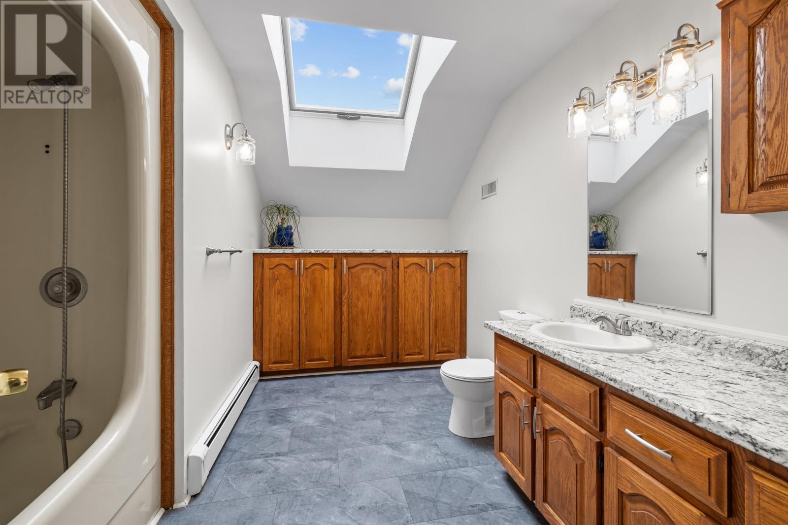 653 Clyde River Road, Clyde River, Prince Edward Island  C0A 1H1 - Photo 21 - 202602601