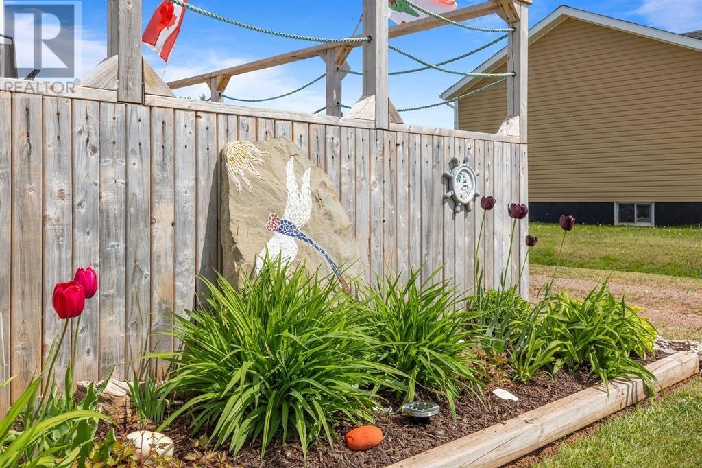 46 Sesame Street, Miminegash, Prince Edward Island  C0B 1S0 - Photo 9 - 202602602