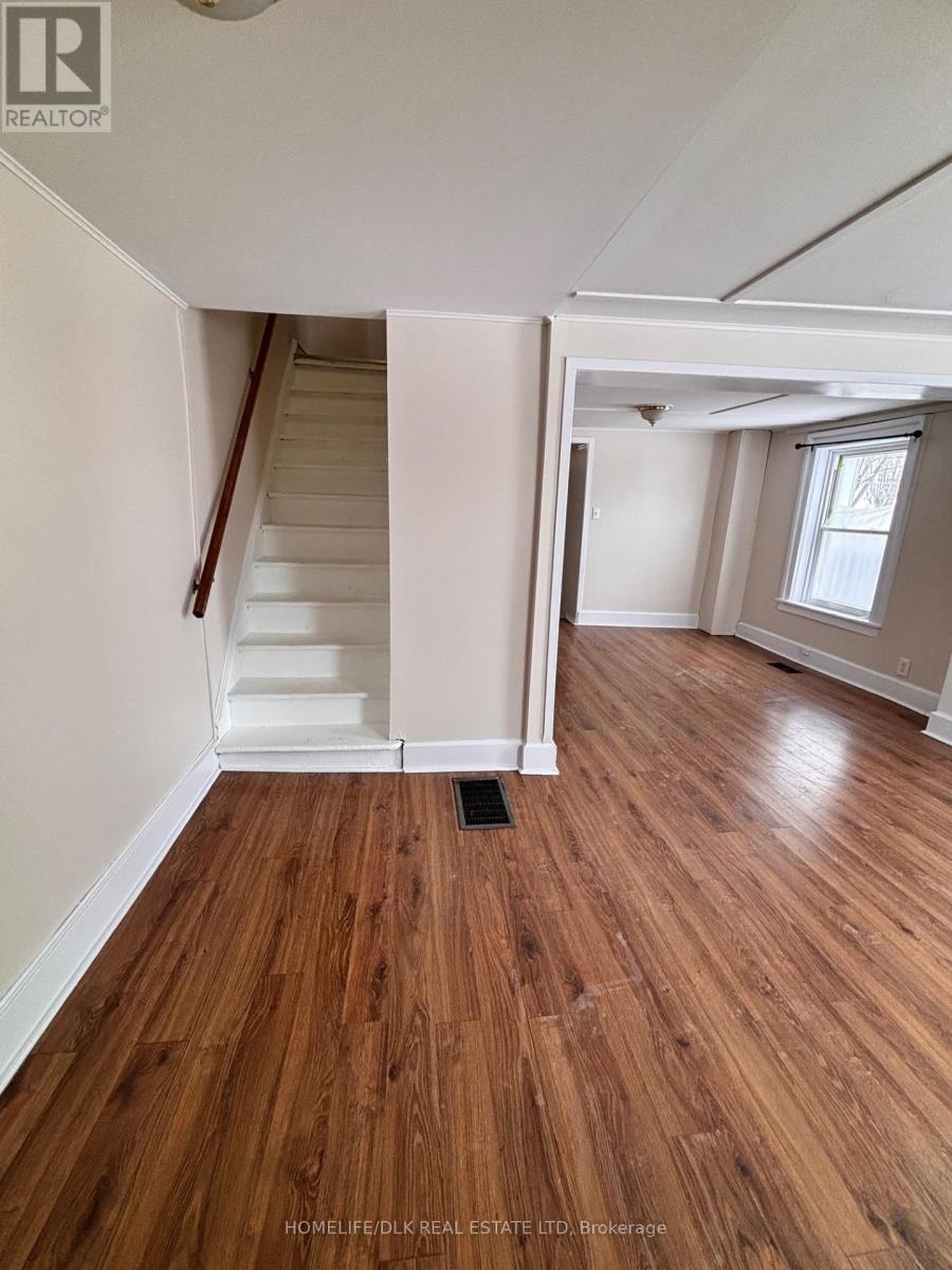 7 Kincaid Street, Brockville, Ontario  K6V 4Z7 - Photo 2 - X12780422