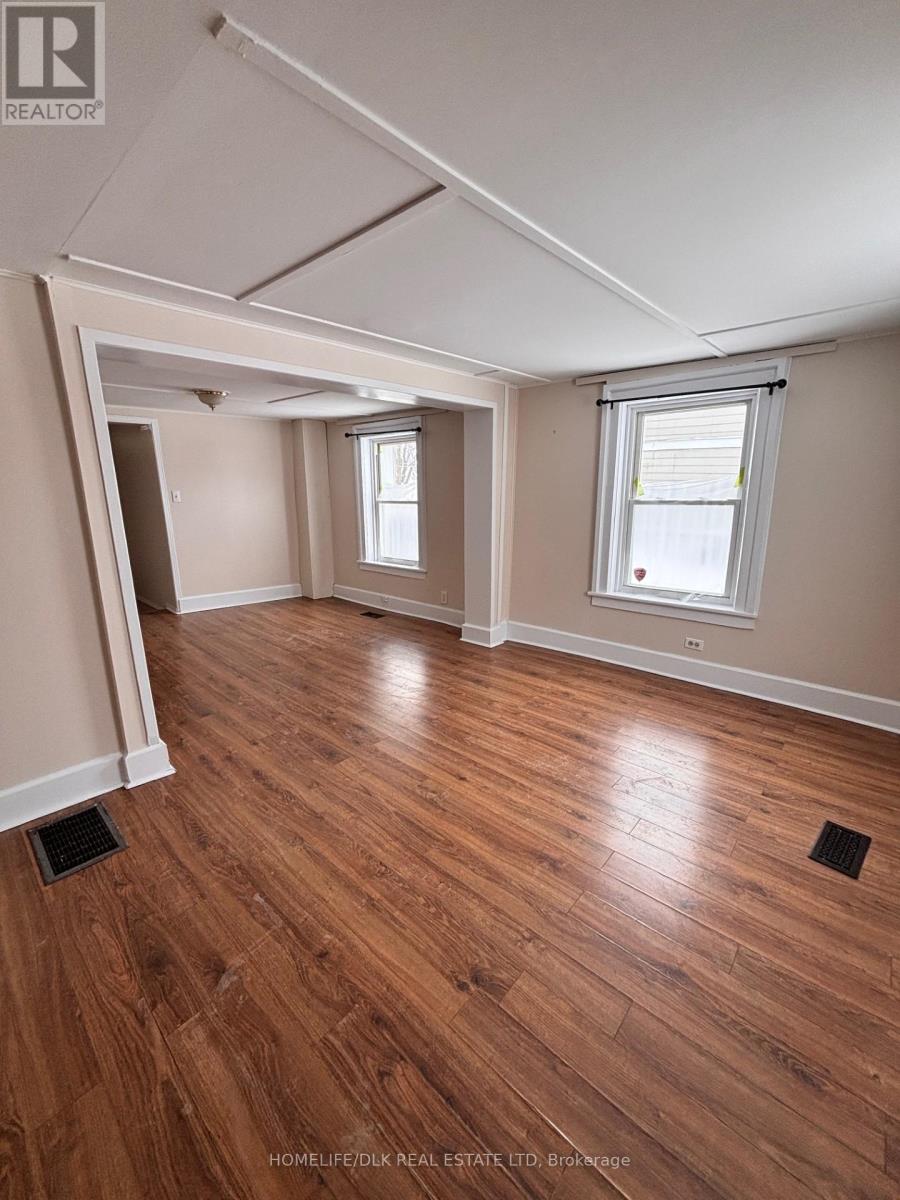 7 Kincaid Street, Brockville, Ontario  K6V 4Z7 - Photo 3 - X12780422