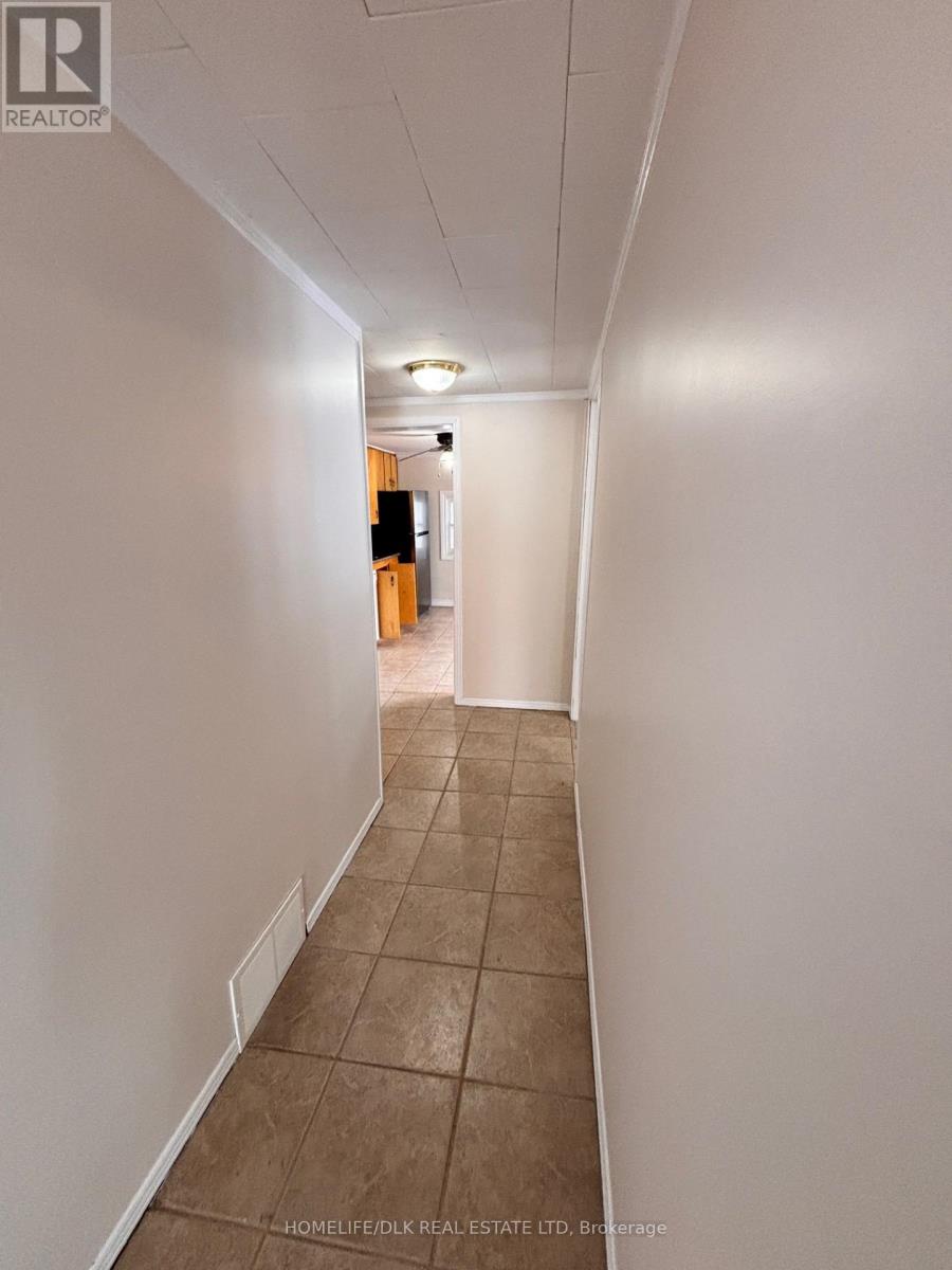 7 Kincaid Street, Brockville, Ontario  K6V 4Z7 - Photo 5 - X12780422