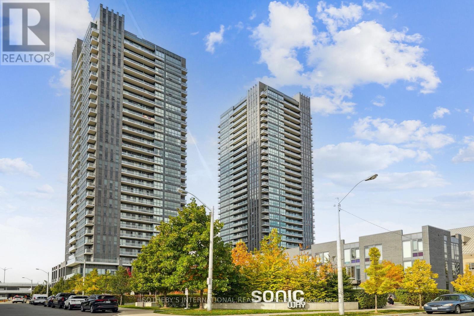 1104 - 6 Sonic Way N, Toronto, Ontario  M3C 0P1 - Photo 1 - C12780450