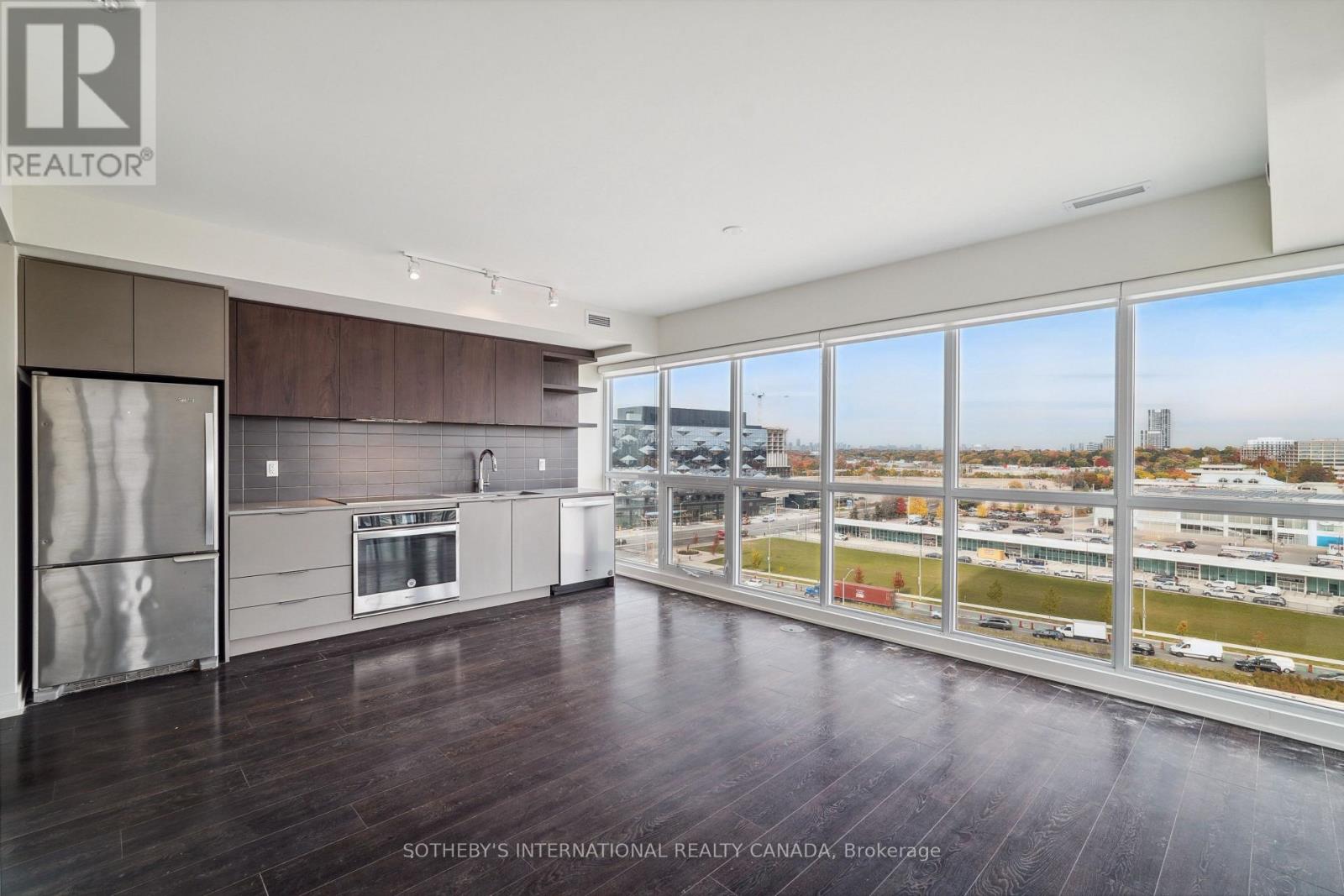 1104 - 6 Sonic Way N, Toronto, Ontario  M3C 0P1 - Photo 10 - C12780450