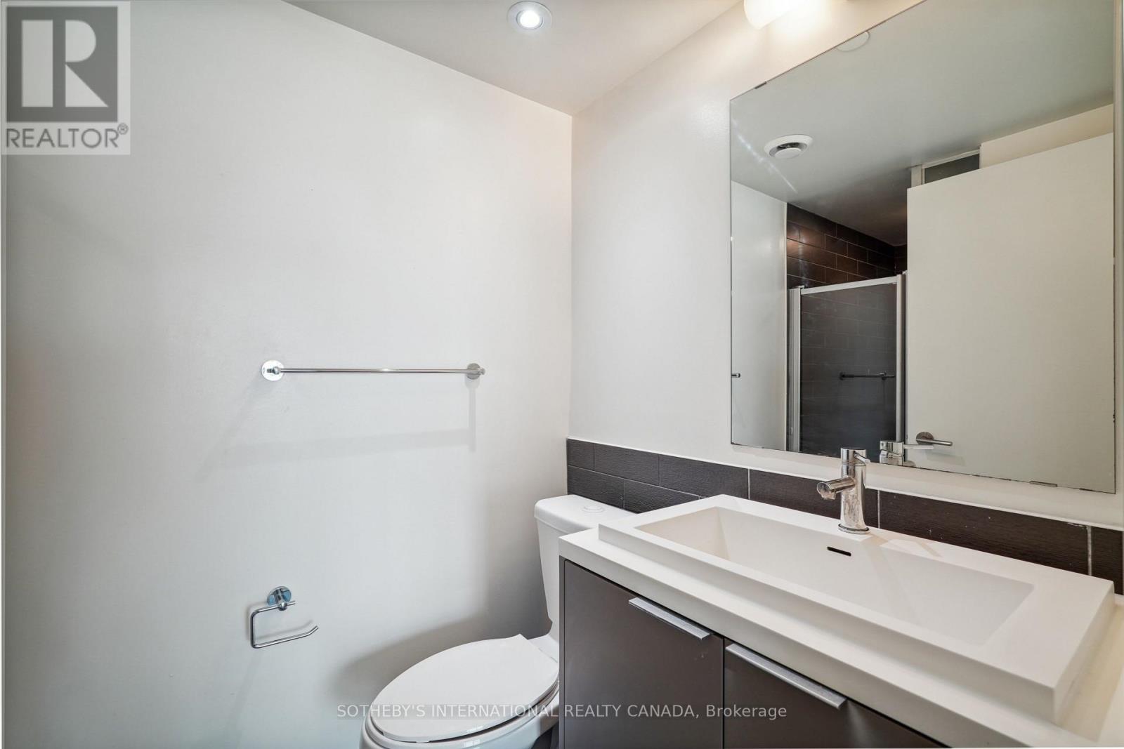 1104 - 6 Sonic Way N, Toronto, Ontario  M3C 0P1 - Photo 15 - C12780450