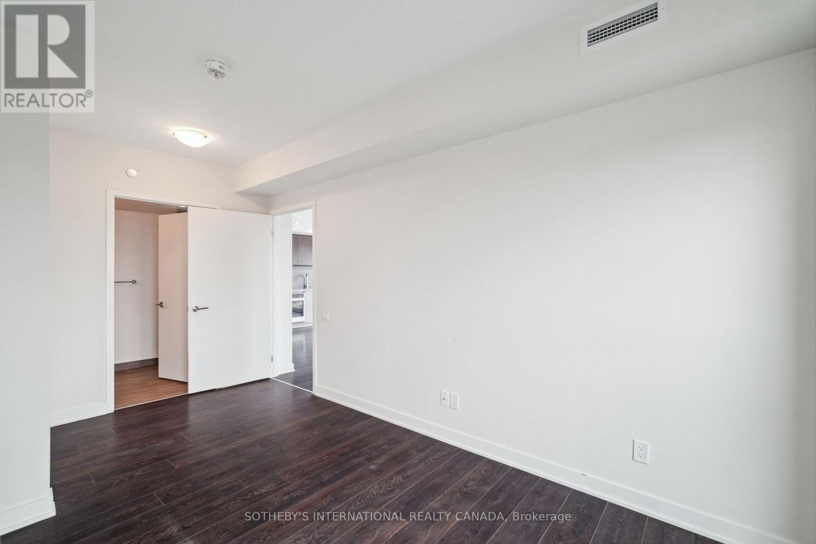 1104 - 6 Sonic Way N, Toronto, Ontario  M3C 0P1 - Photo 18 - C12780450