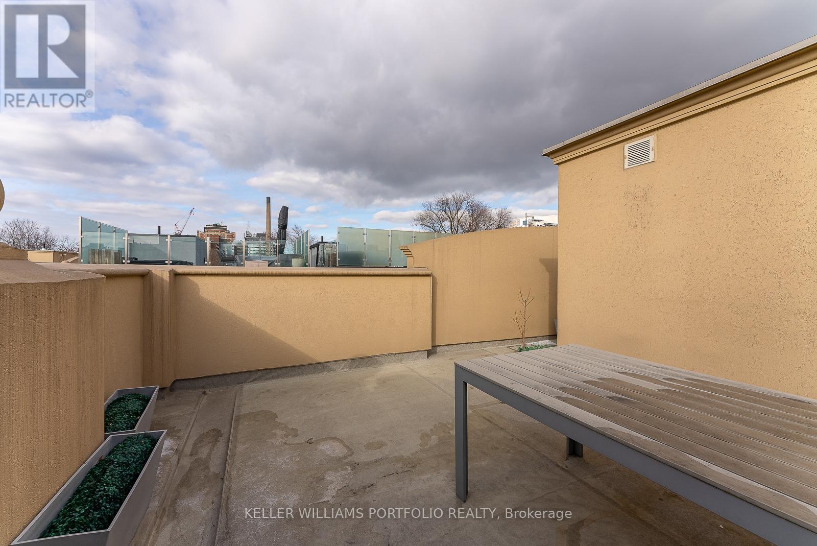 11 - 60 Carr Street, Toronto, Ontario  M5T 1B7 - Photo 43 - C12780494