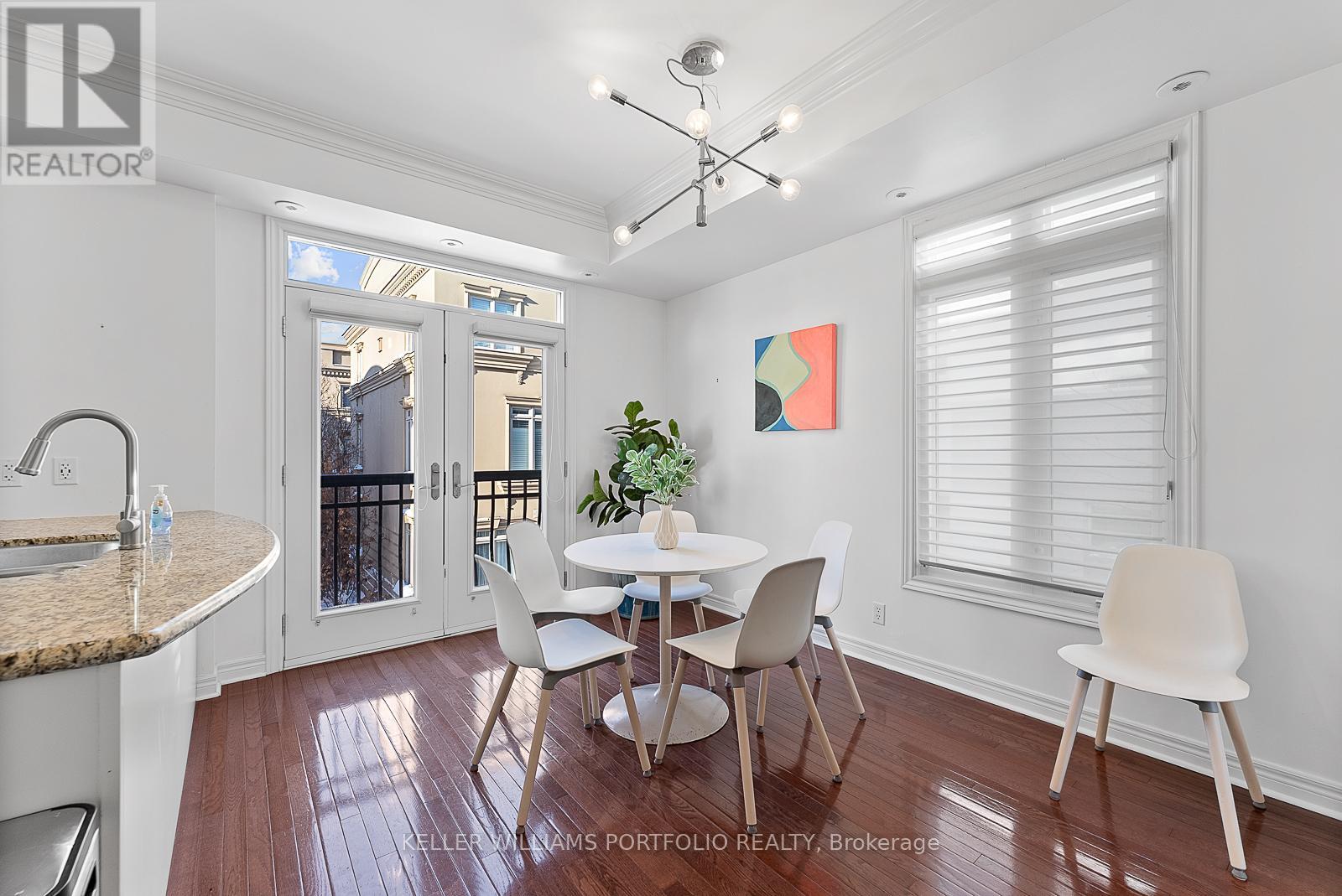 11 - 60 Carr Street, Toronto, Ontario  M5T 1B7 - Photo 8 - C12780494