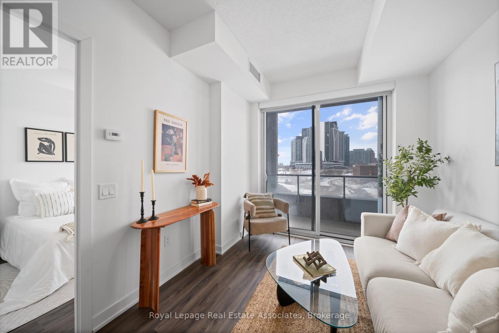 422 - 9 Tecumseth Street, Toronto, Ontario  M5V 3G4 - Photo 8 - C12780592