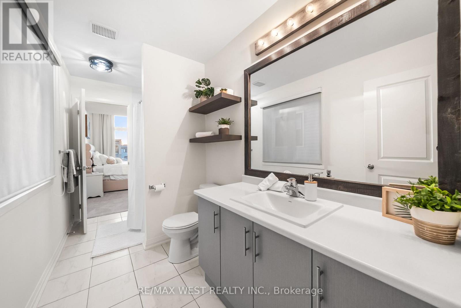 15 Larkin Lane, Clarington, Ontario  L1C 4A7 - Photo 12 - E12780416