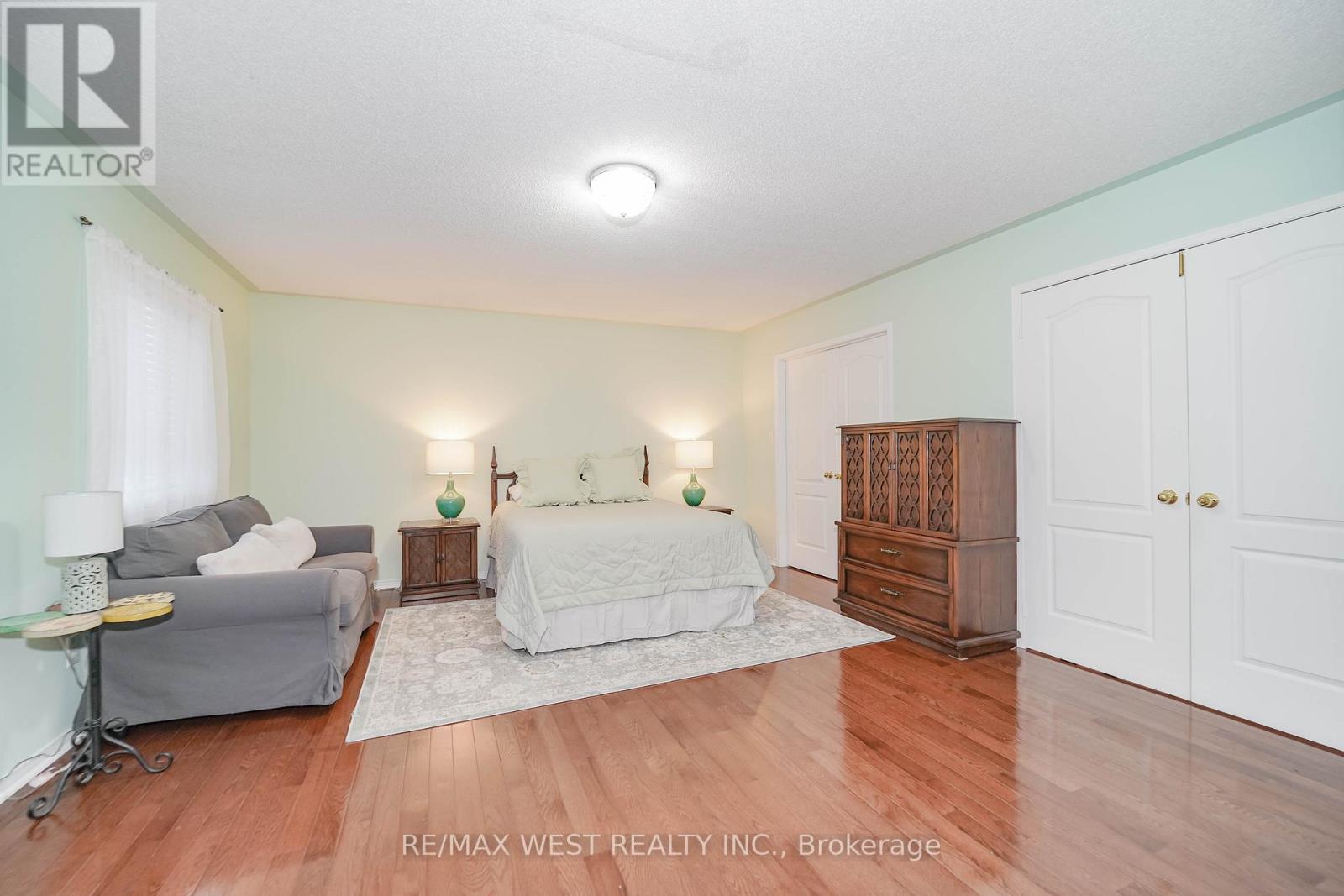 71 Dunwell Crescent, Ajax, Ontario  L1T 0A7 - Photo 8 - E12780534