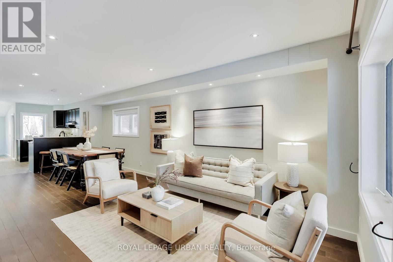 132 Mortimer Avenue, Toronto, Ontario  M4K 2A4 - Photo 4 - E12780552