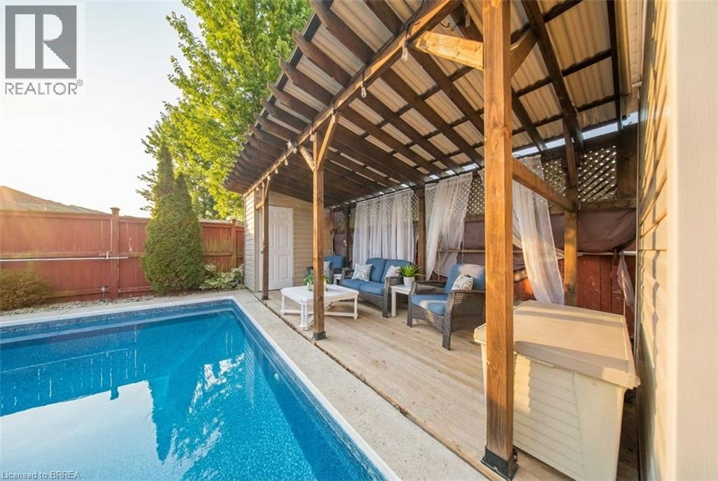 18 Hollinrake Avenue, Brantford, Ontario  N3T 0A6 - Photo 30 - 40804595