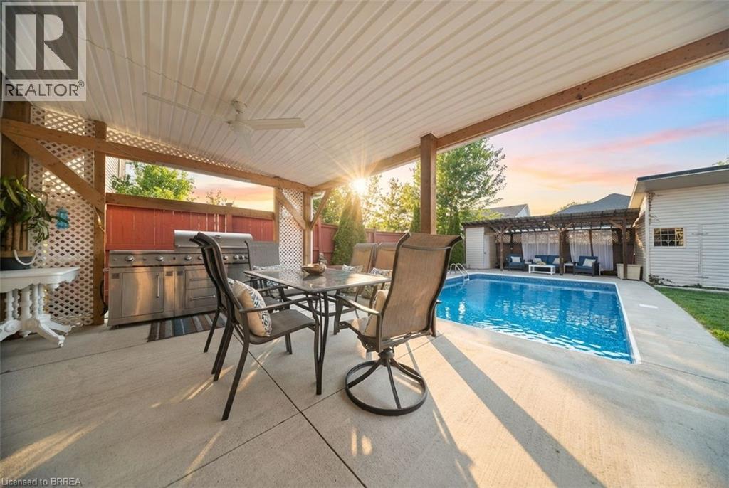 18 Hollinrake Avenue, Brantford, Ontario  N3T 0A6 - Photo 32 - 40804595