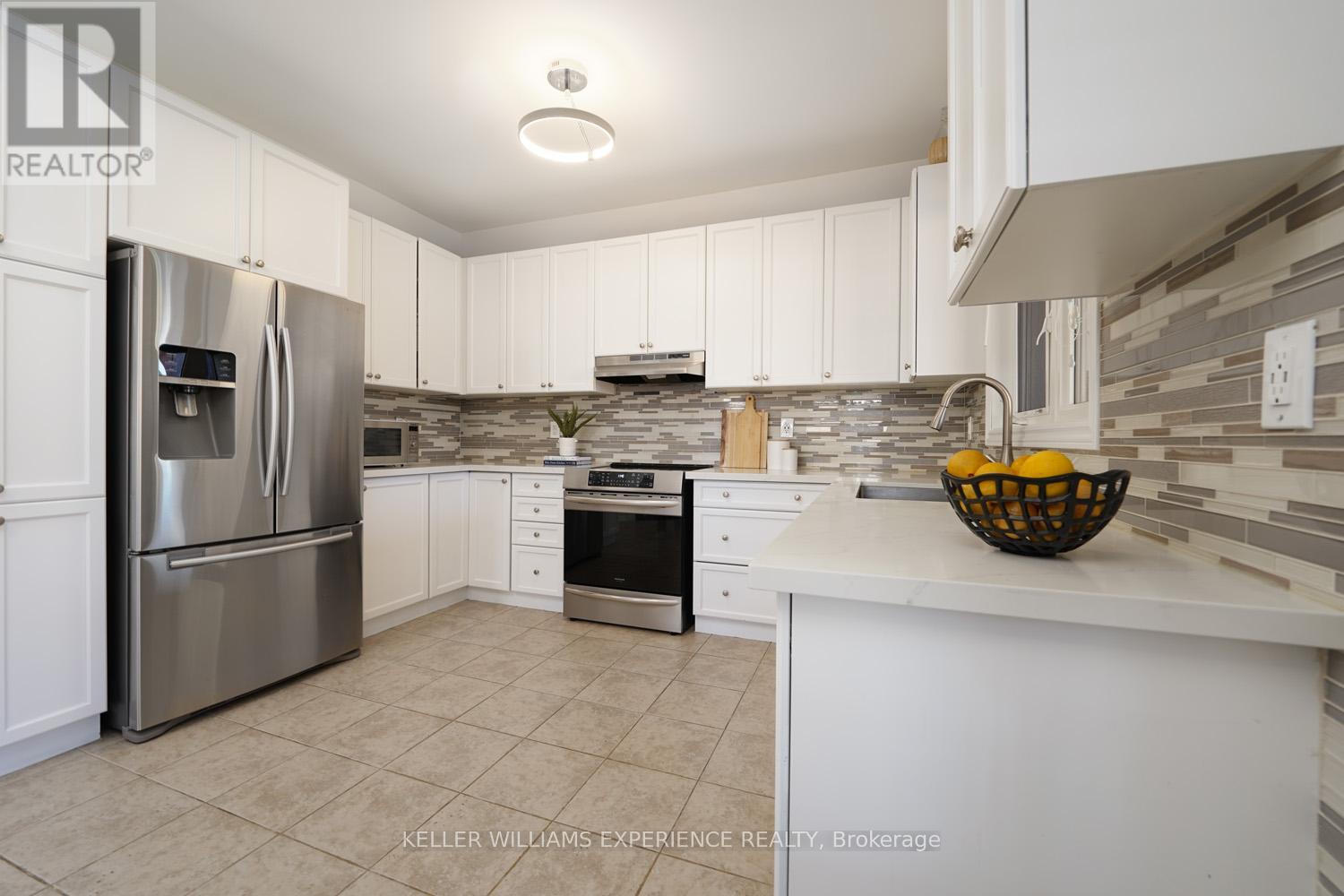 2199 Dawson Crescent, Innisfil, Ontario  L9S 0G9 - Photo 15 - N12780466