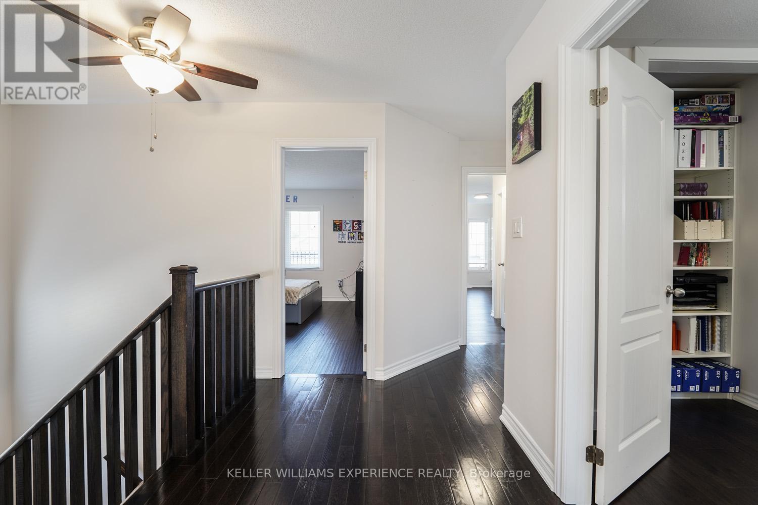 2199 Dawson Crescent, Innisfil, Ontario  L9S 0G9 - Photo 18 - N12780466