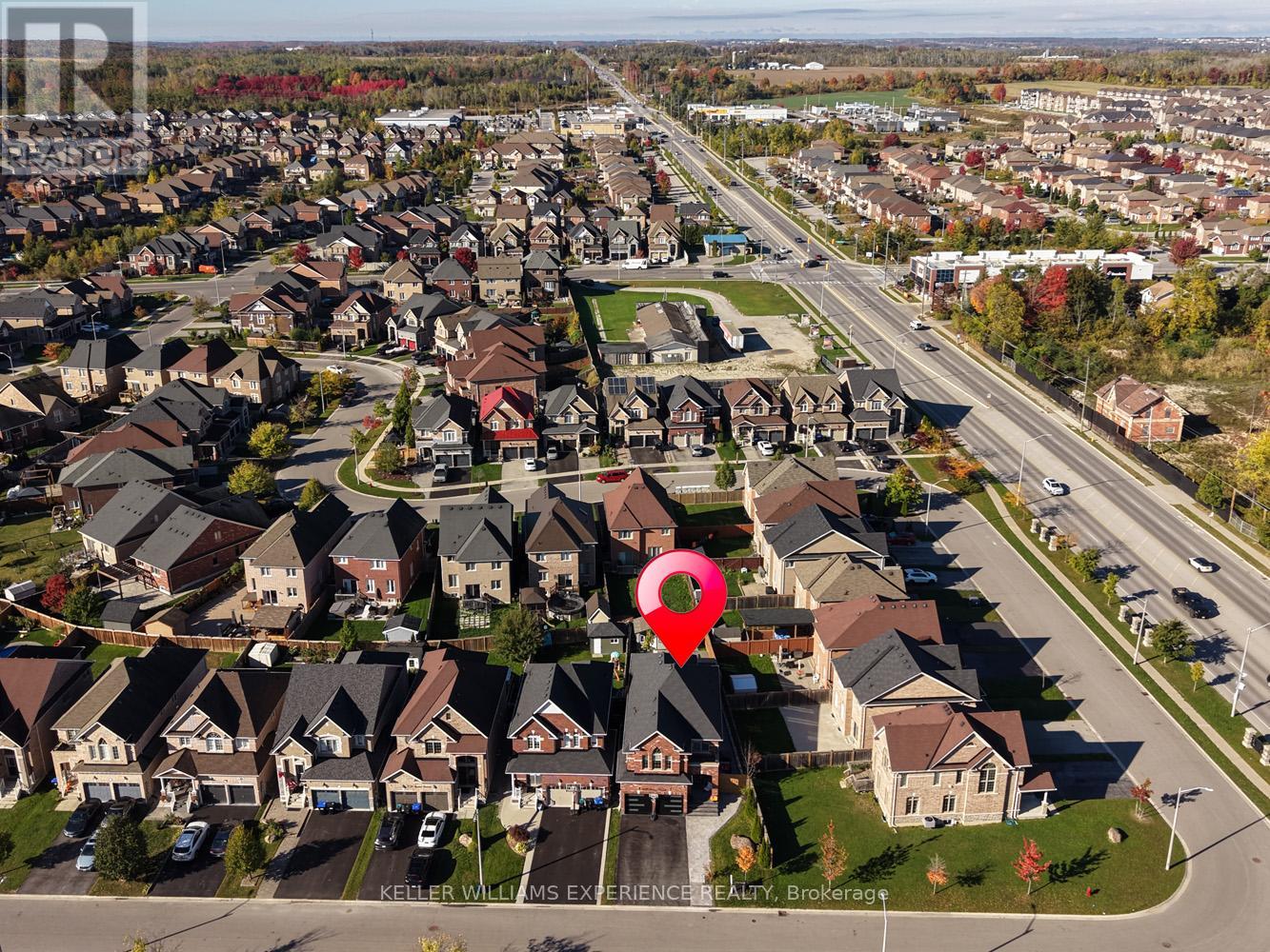 2199 Dawson Crescent, Innisfil, Ontario  L9S 0G9 - Photo 3 - N12780466