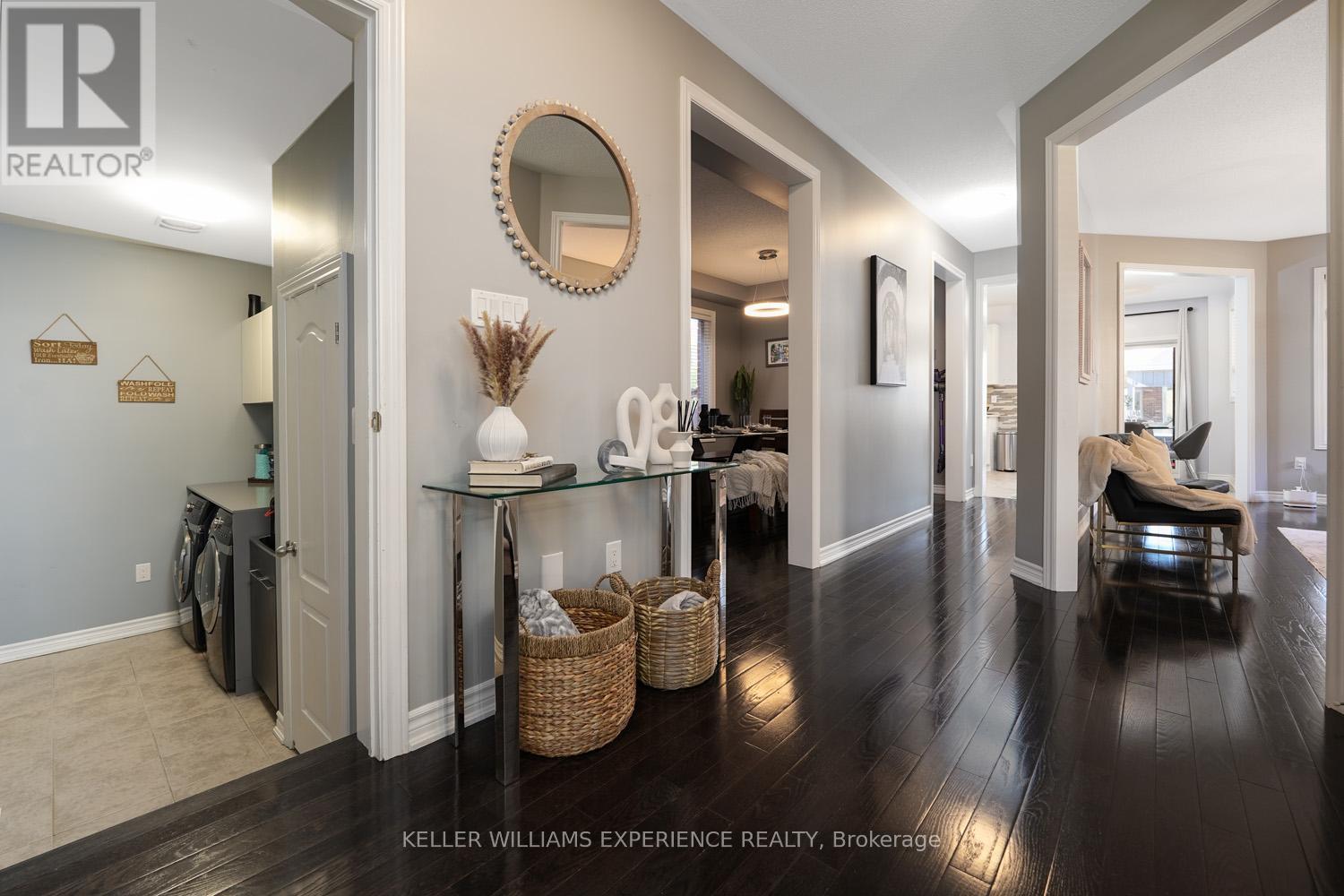 2199 Dawson Crescent, Innisfil, Ontario  L9S 0G9 - Photo 9 - N12780466