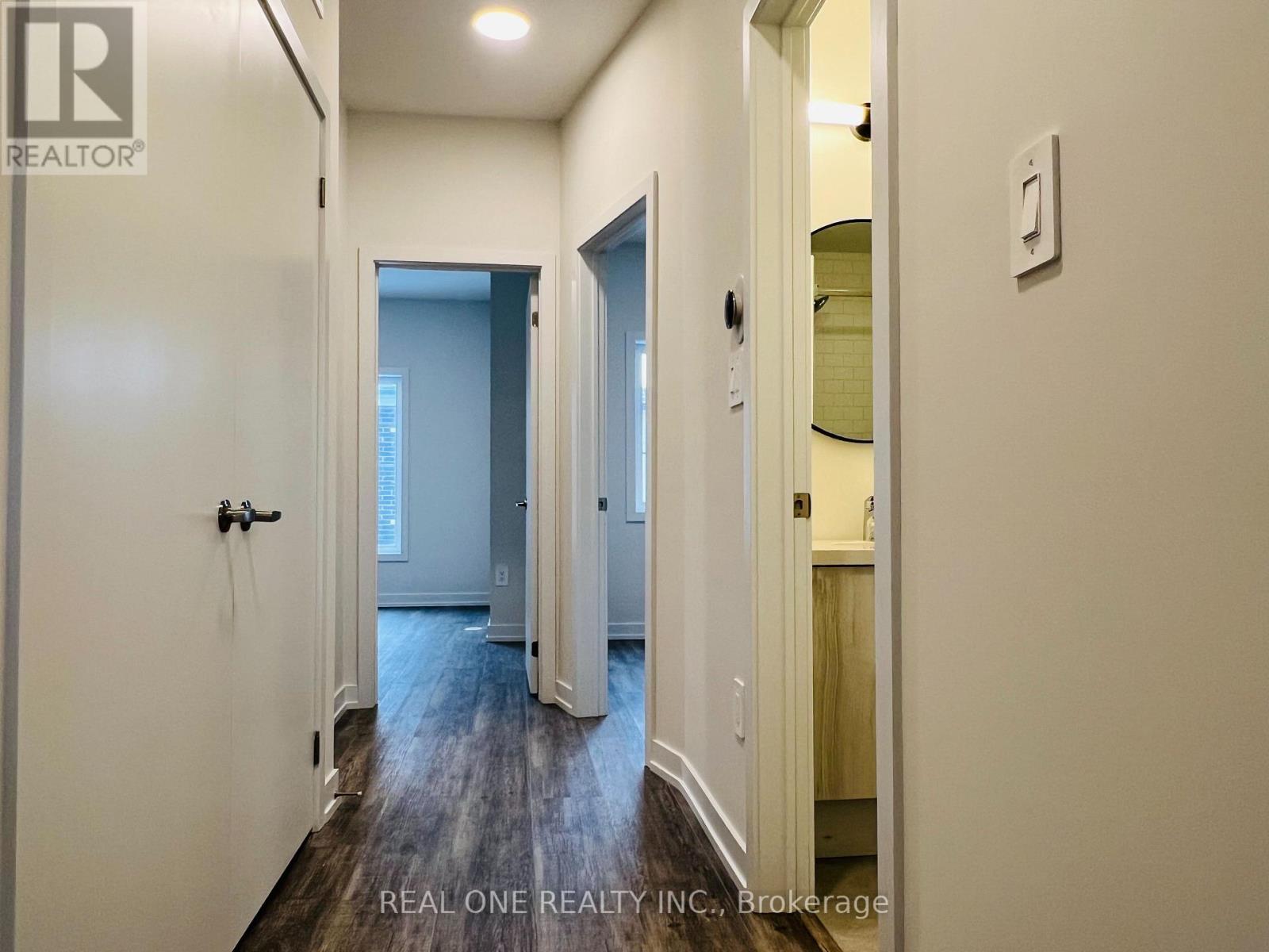 6 Mermot Lane, Richmond Hill, Ontario  L4B 0J5 - Photo 22 - N12780480