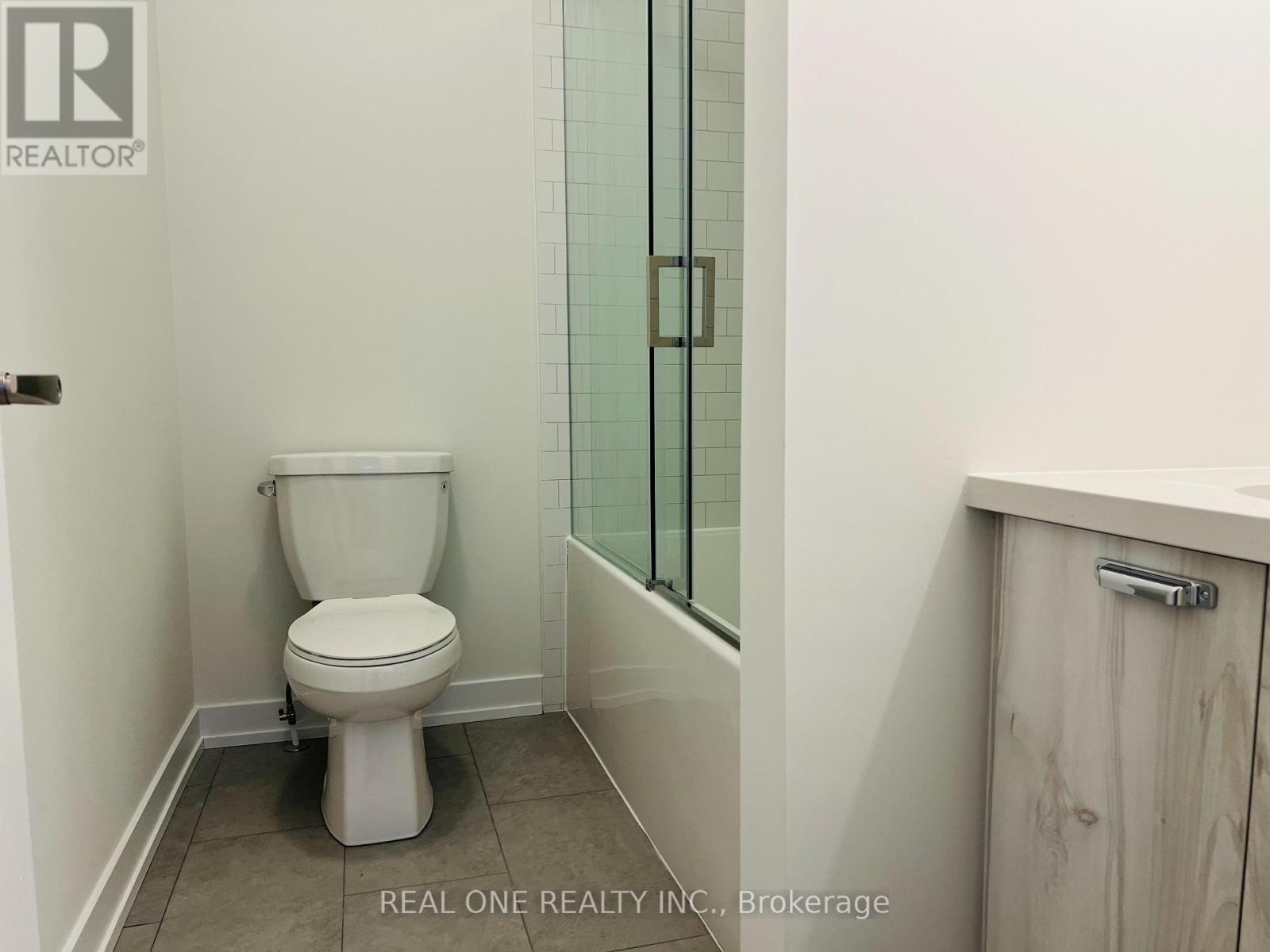 6 Mermot Lane, Richmond Hill, Ontario  L4B 0J5 - Photo 24 - N12780480