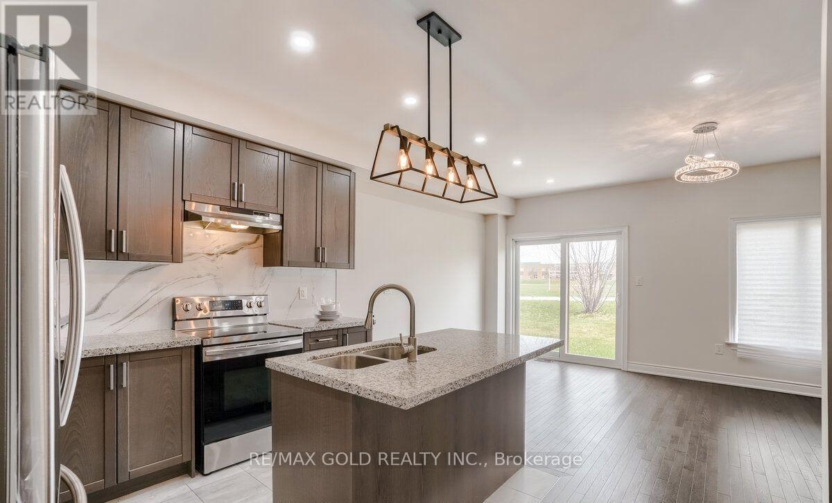 174 Sutherland Avenue, Bradford West Gwillimbury (Bradford), Ontario  L3Z 4H7 - Photo 11 - N12780580