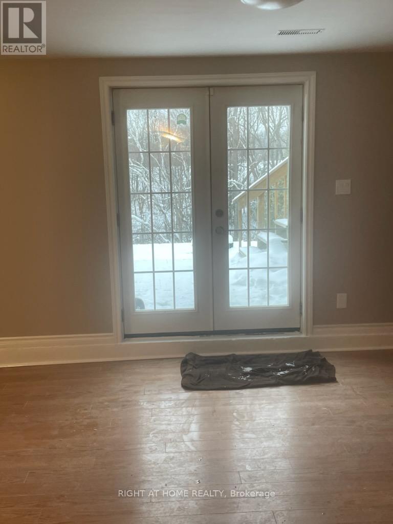 Lower - 46 Lougheed Road, Barrie, Ontario  L4N 8G1 - Photo 18 - S12780506