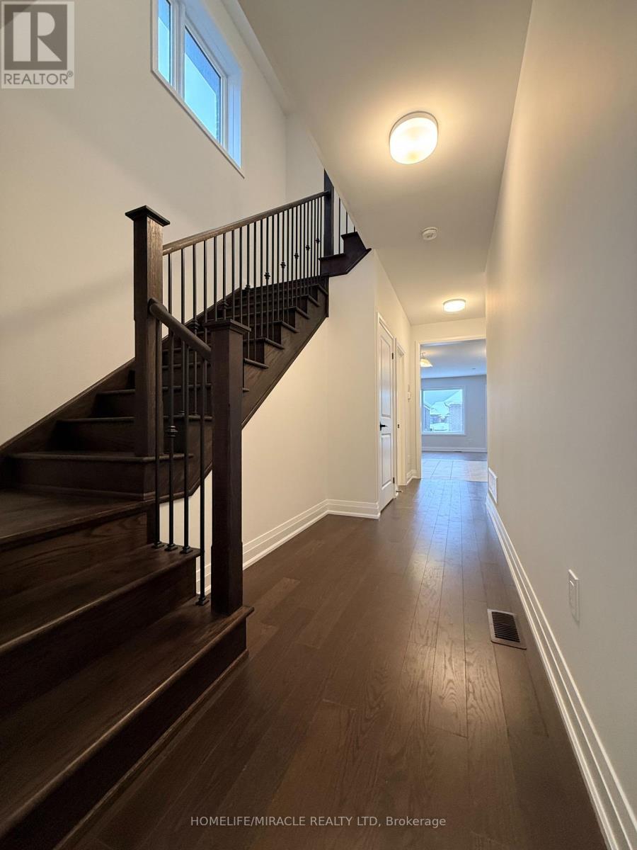 20 Sweet Cicely Street, Springwater, Ontario  L9X 2C7 - Photo 4 - S12780554