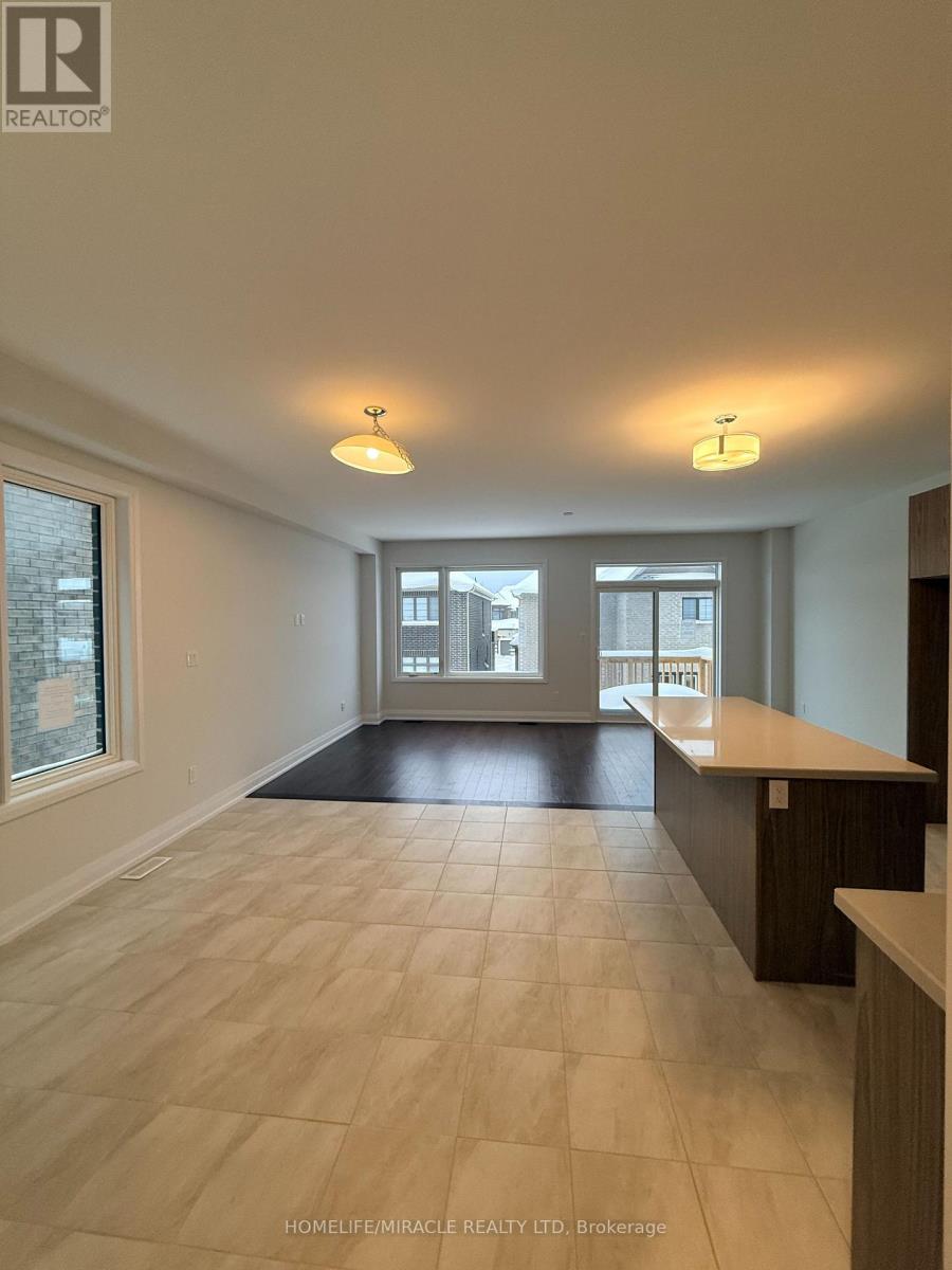 20 Sweet Cicely Street, Springwater, Ontario  L9X 2C7 - Photo 6 - S12780554