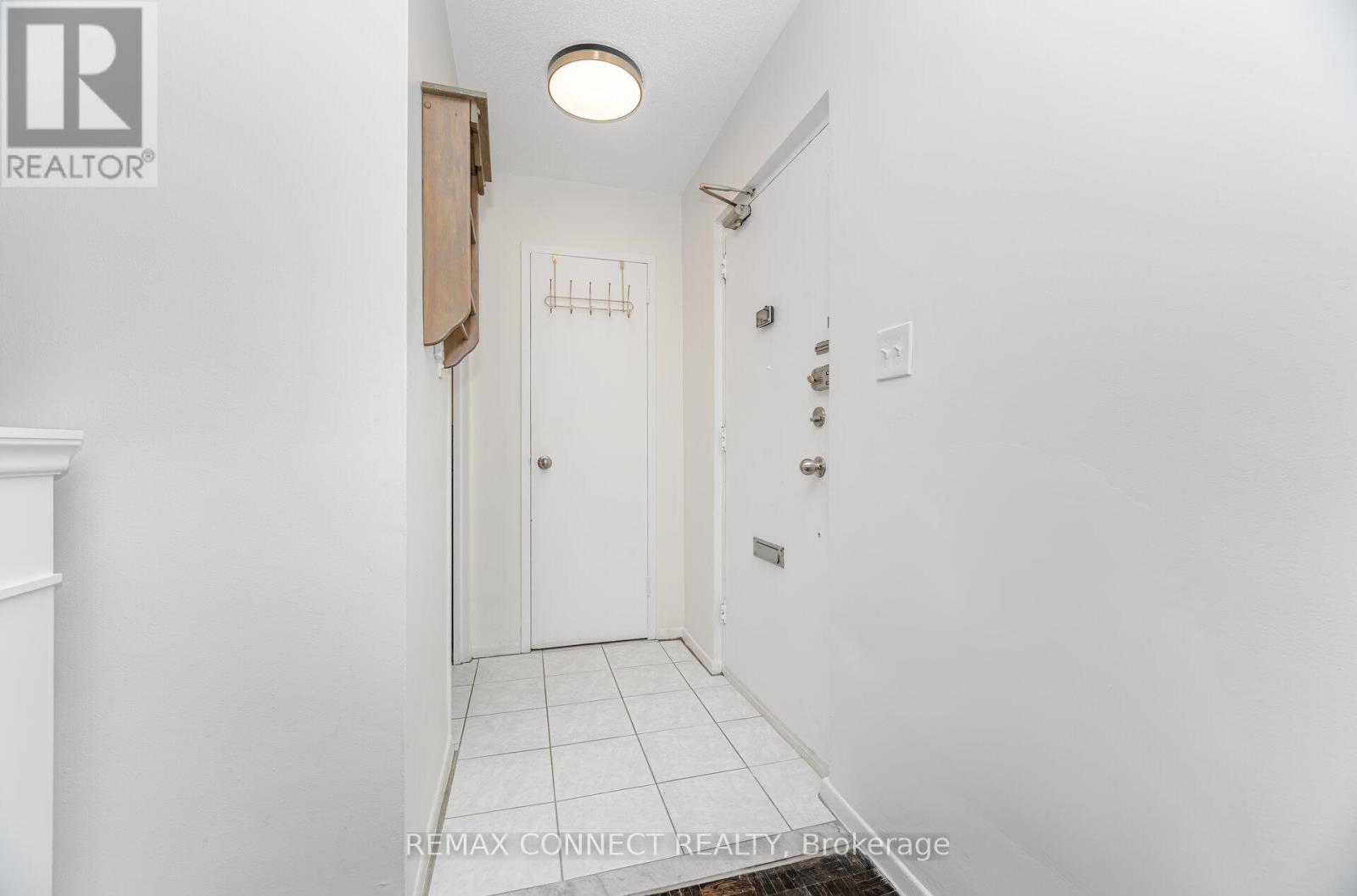 1012 - 3311 Kingston Road, Toronto, Ontario  M1M 1R1 - Photo 2 - E12660644