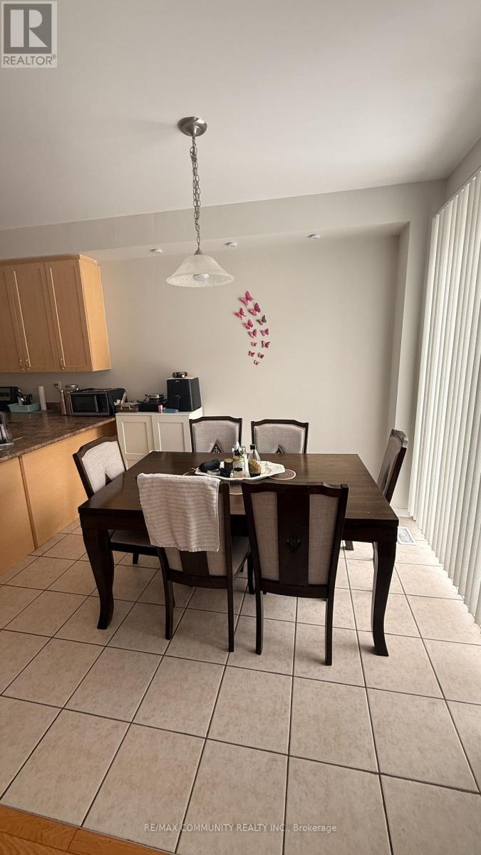 Main - 46 Delambray Street, Brampton, Ontario  K6H 5R6 - Photo 15 - W12780068